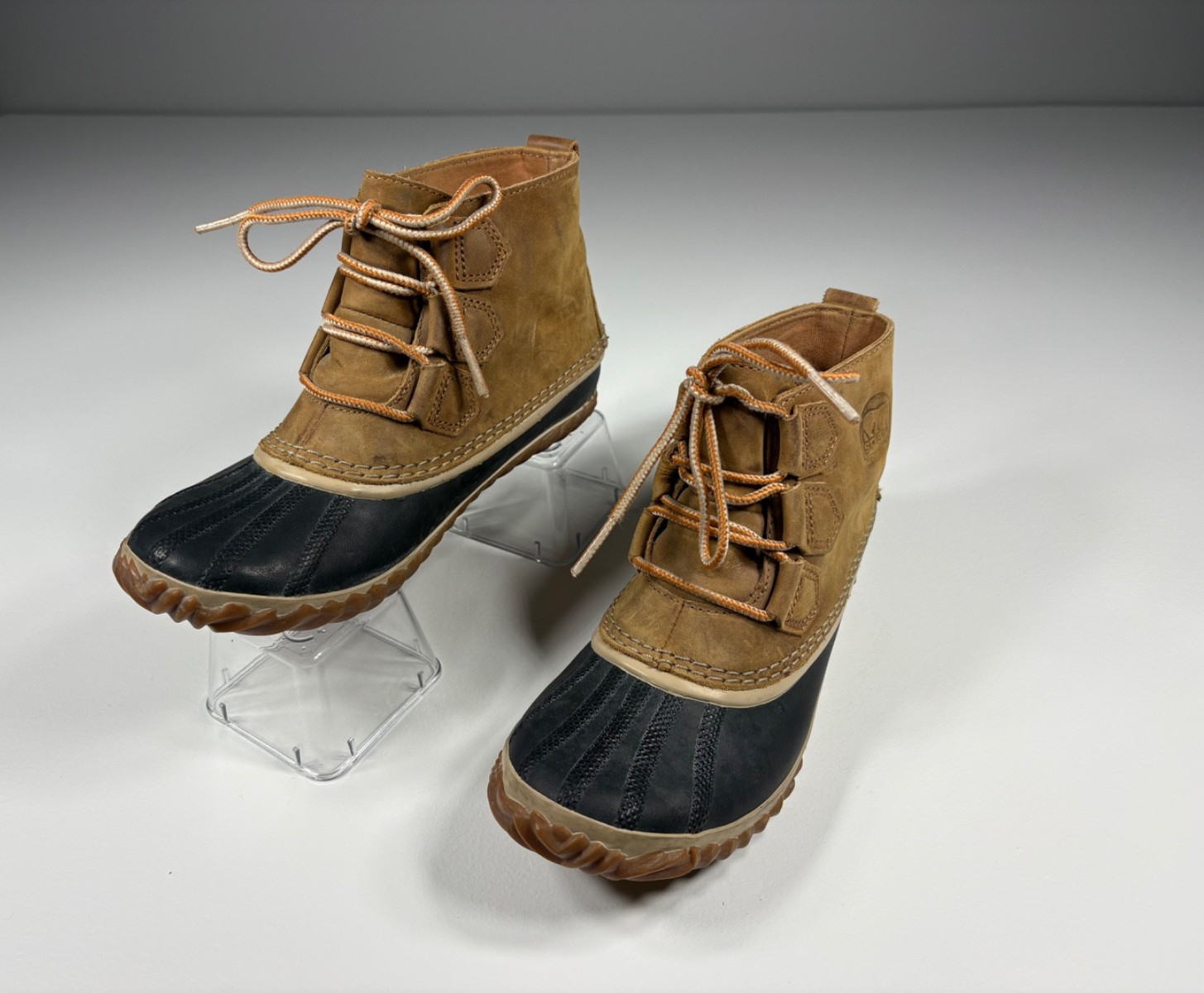 Sorel Duck Boots Women 7 Tan Black Waterproof Leather Lace Up Outdoor Casual