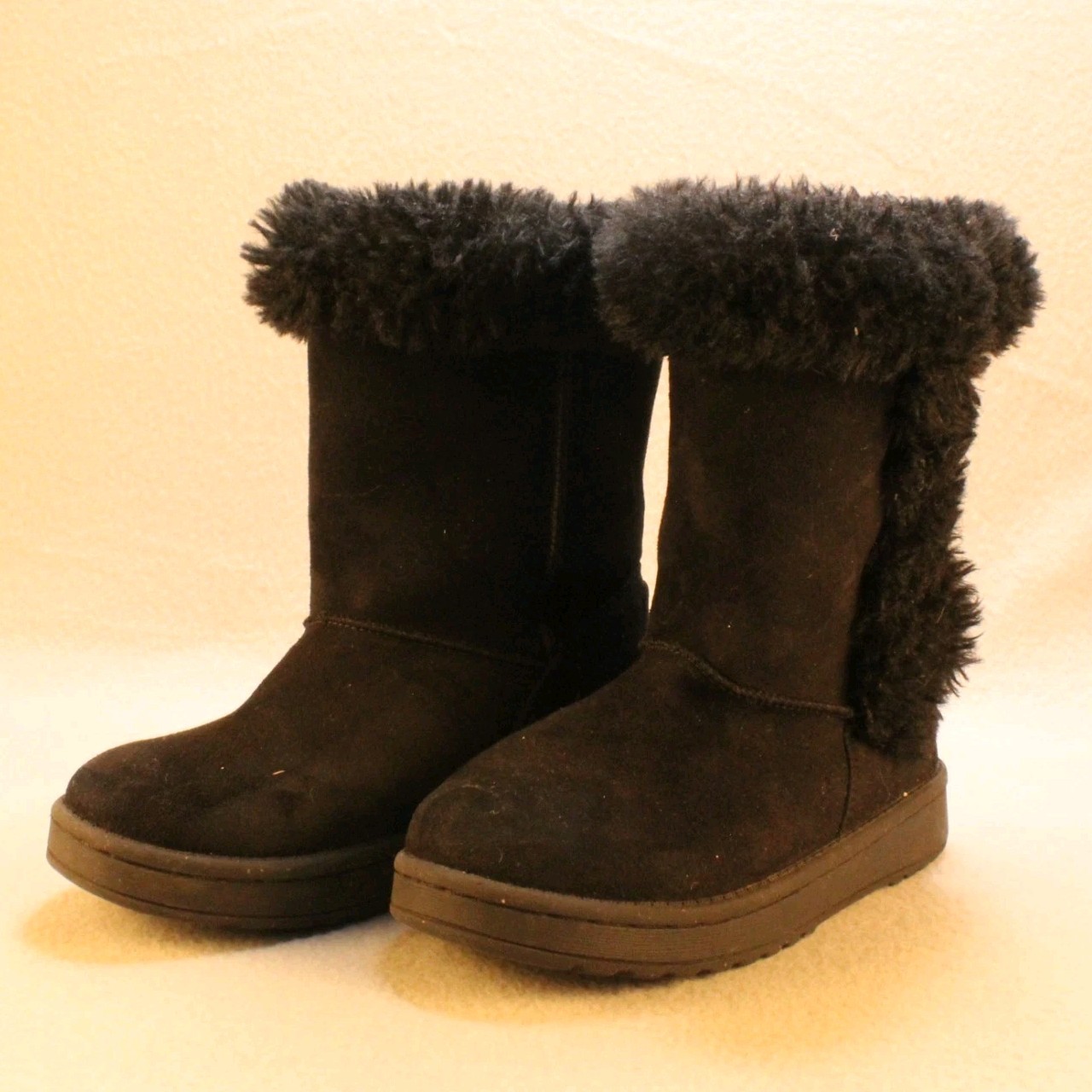 SO Abigail Girls Winter Boots Size 1 Black Faux Fur Cozy Slip On Warm Casual