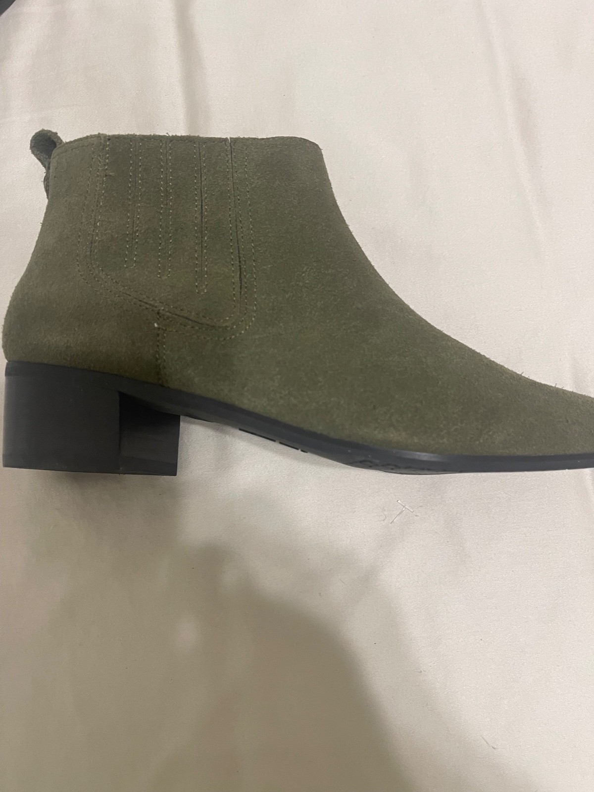 nydj women boots size 6