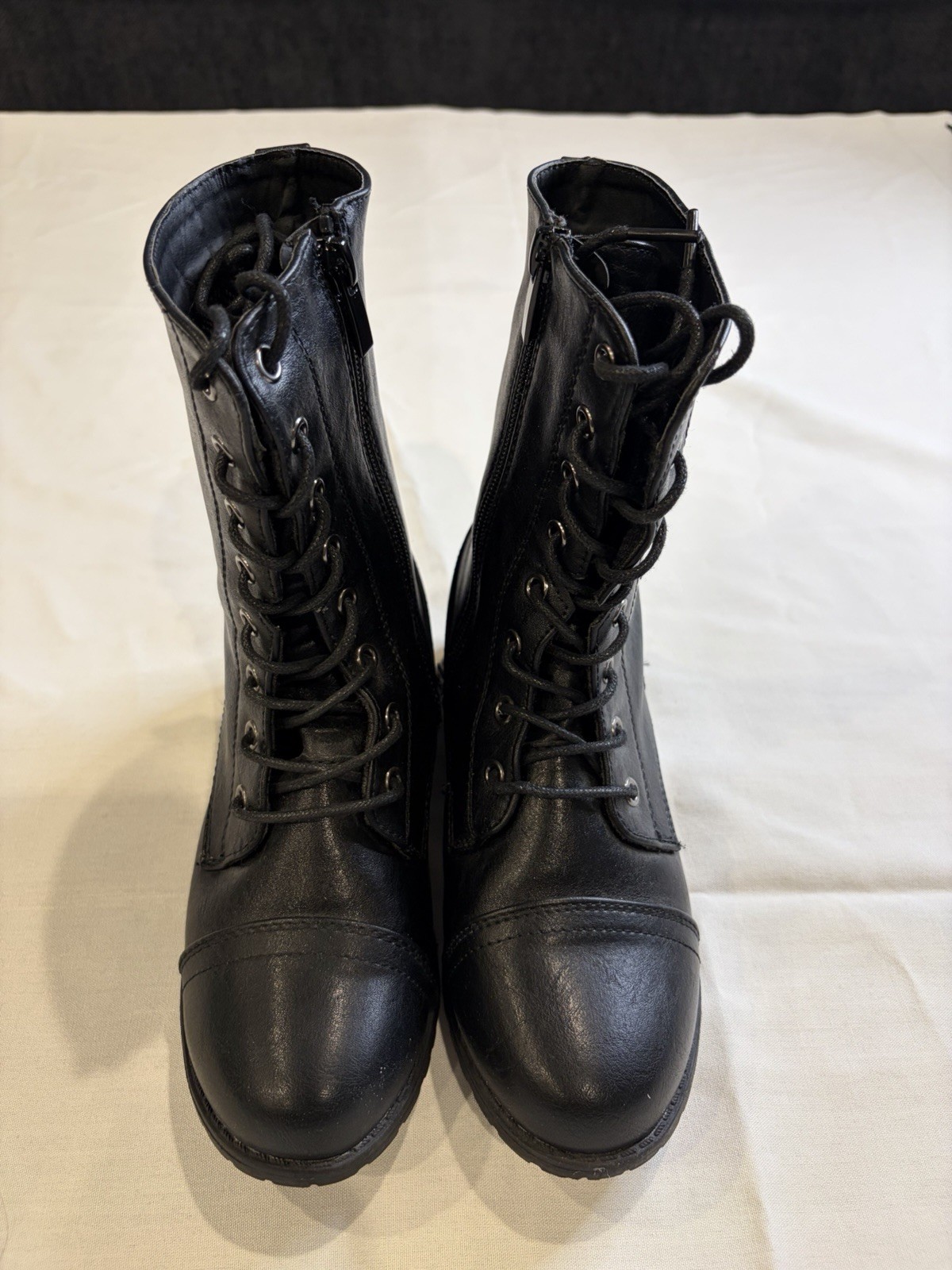 Kids (Girls) Boots Size 3