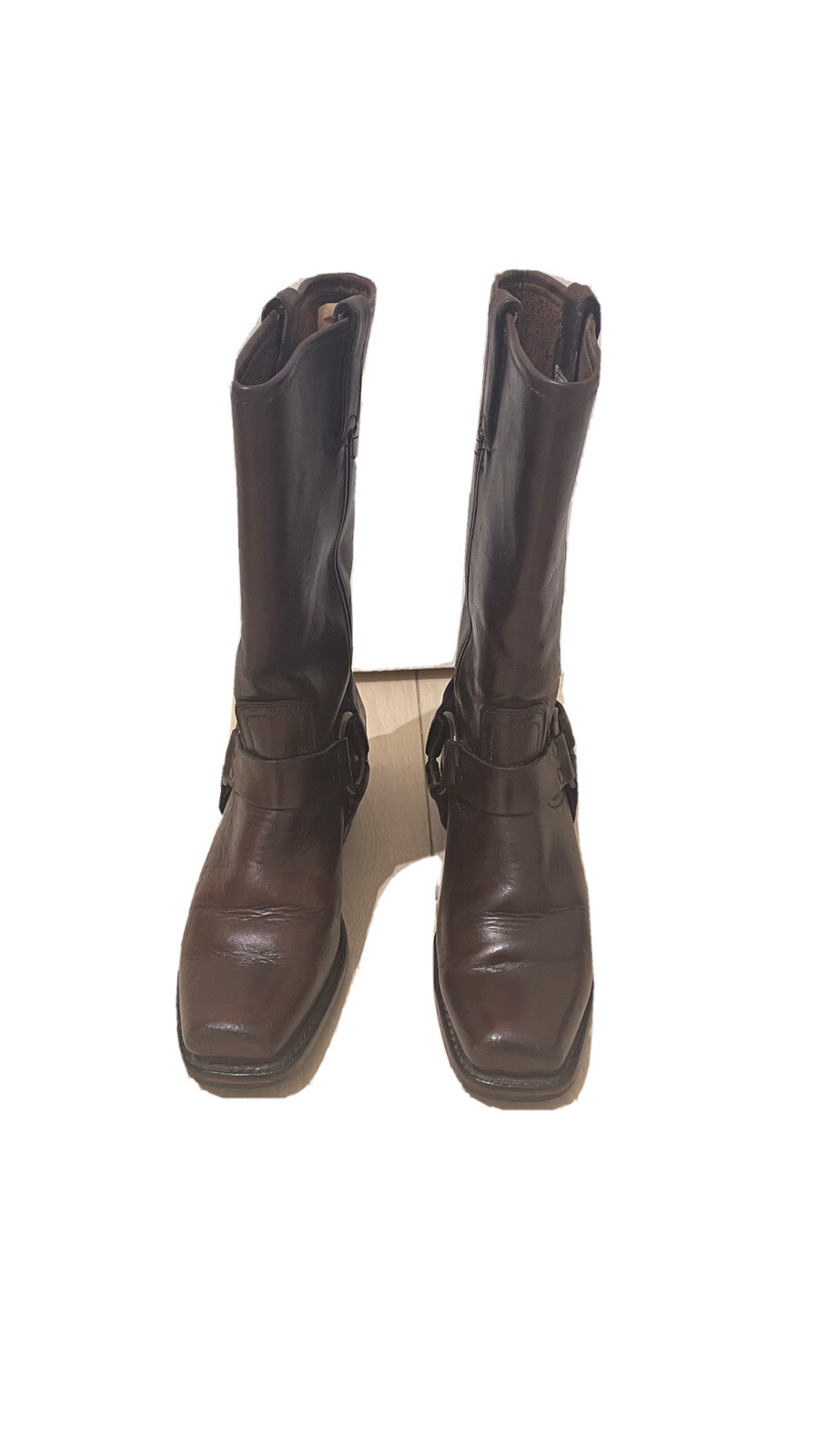 Frye Harnass 12R Iconic Women Boots 7 Us