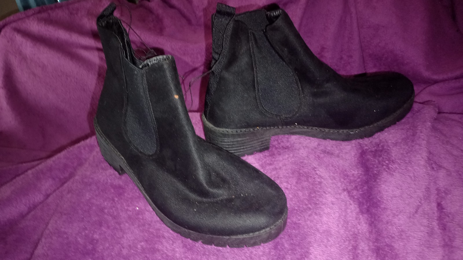 Women Boots Size 9