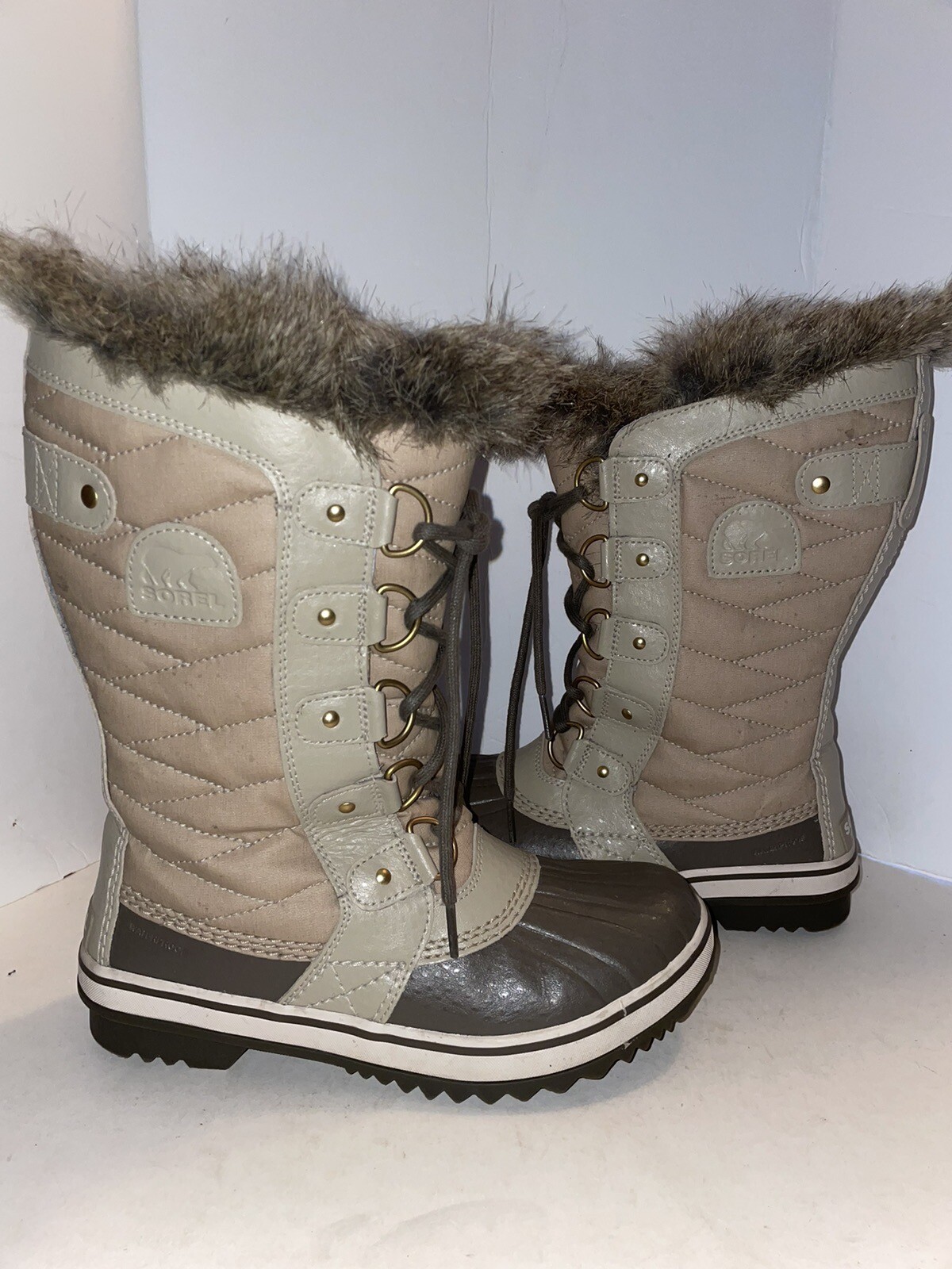 Sorel Women  Winter Boots – Black, US 6 Waterproof Tan