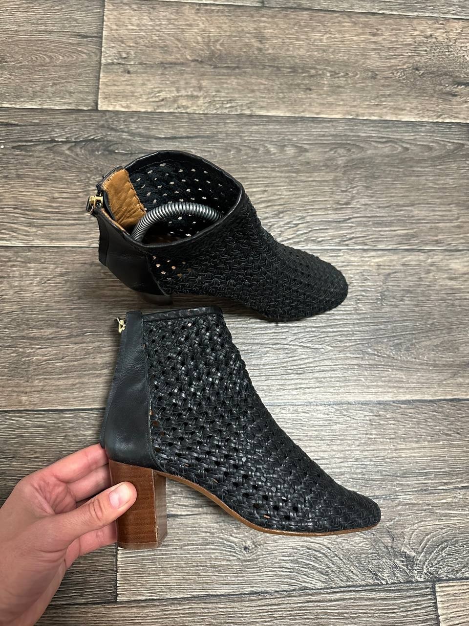 sezane women boots ankle black woven leather eu38 uk5 us7