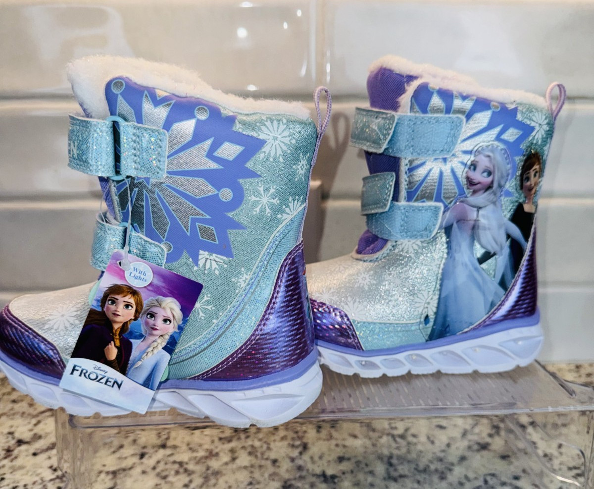 Disney’s Frozen Toddler Girls’ Winter Boots Size 8 New NWT