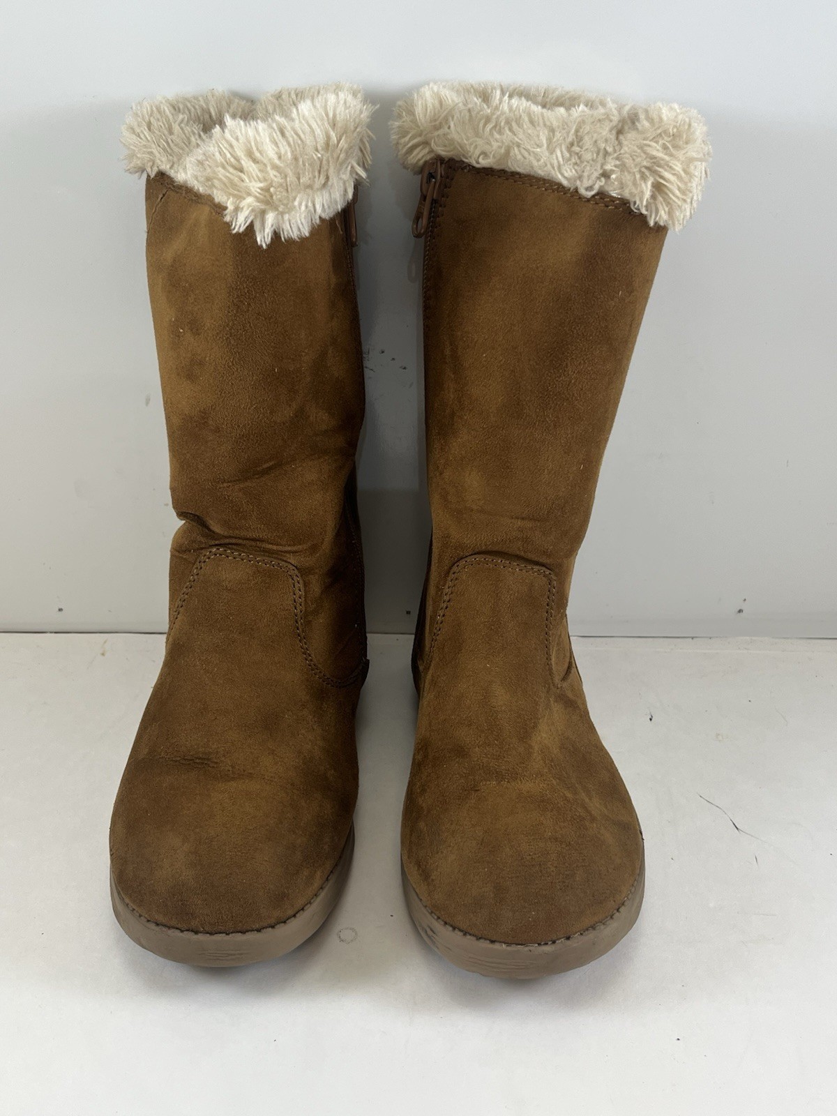 Cat & Jack big girls’ winter boots in brown faux suede. Size 2