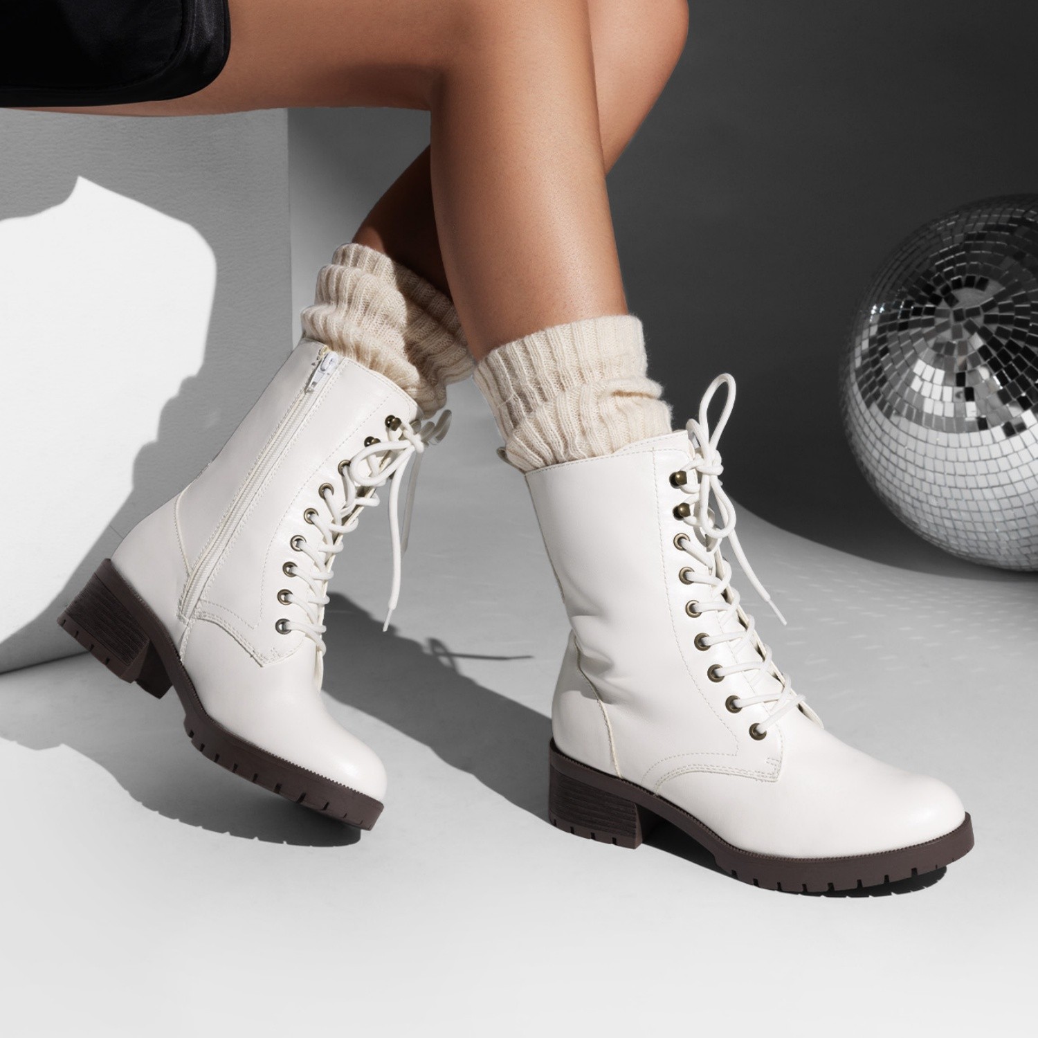 Women Winter Boots Combat Boots Mid-calf Military Round Toe Side Zipper Boots