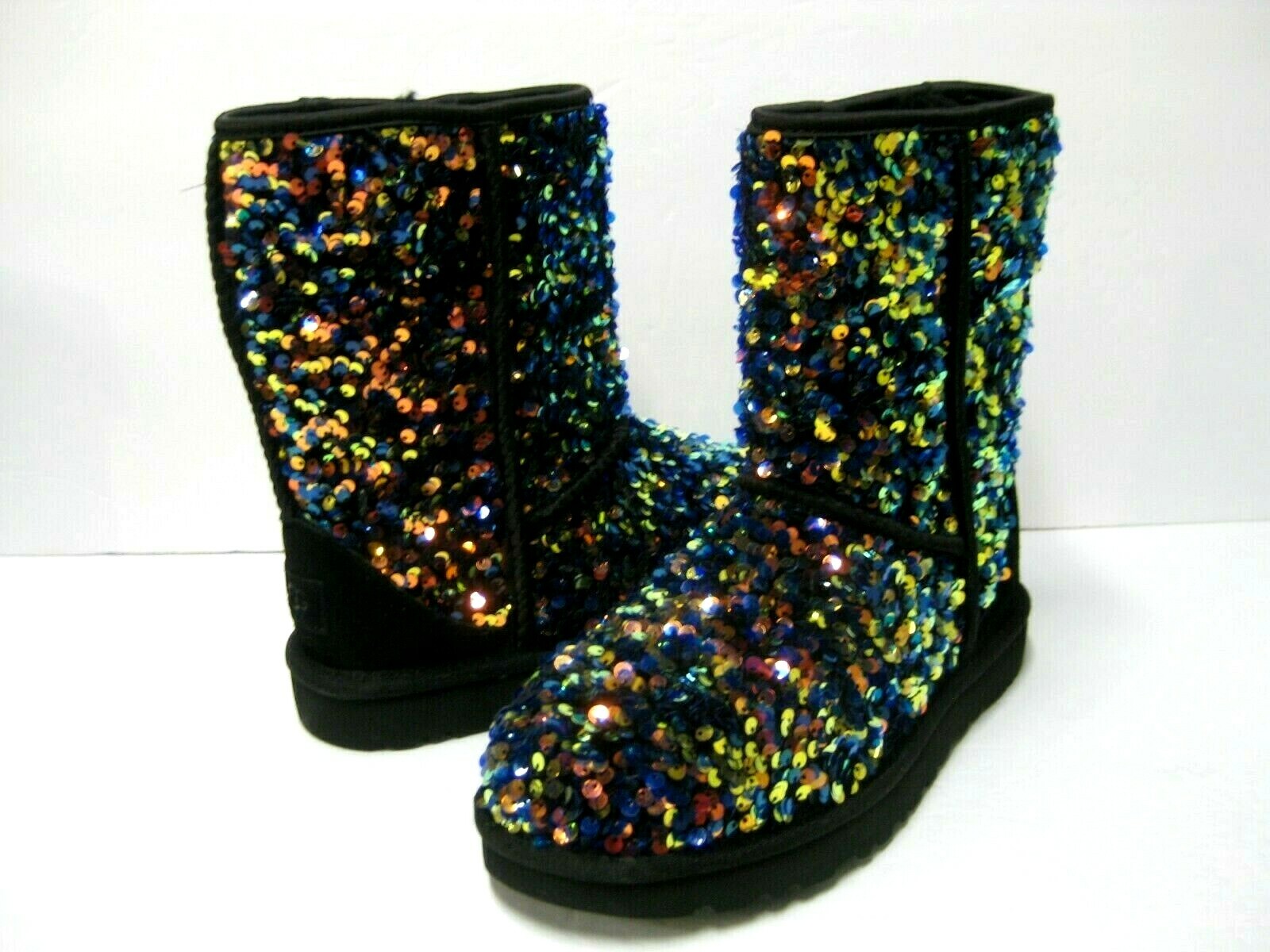 UGG CLASSIC SHORT STELLAR SEQUIN WOMEN BOOTS BLACK US 7 /UK 5 /EU 38 /JP 24