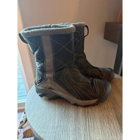 Keen Dry Women Boots Betty Winter Blue Black Warm 200 Gram Insulated Size US 8