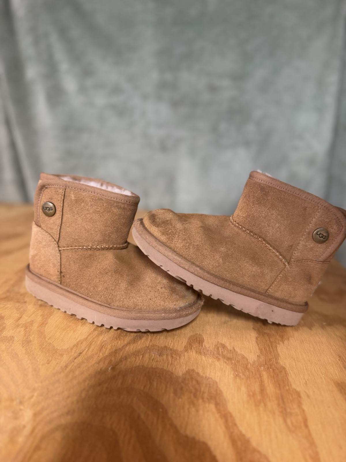 Girls UGGS Chesnut Color Size 11 Toddler Kids Winter Boots Side Snap UGG