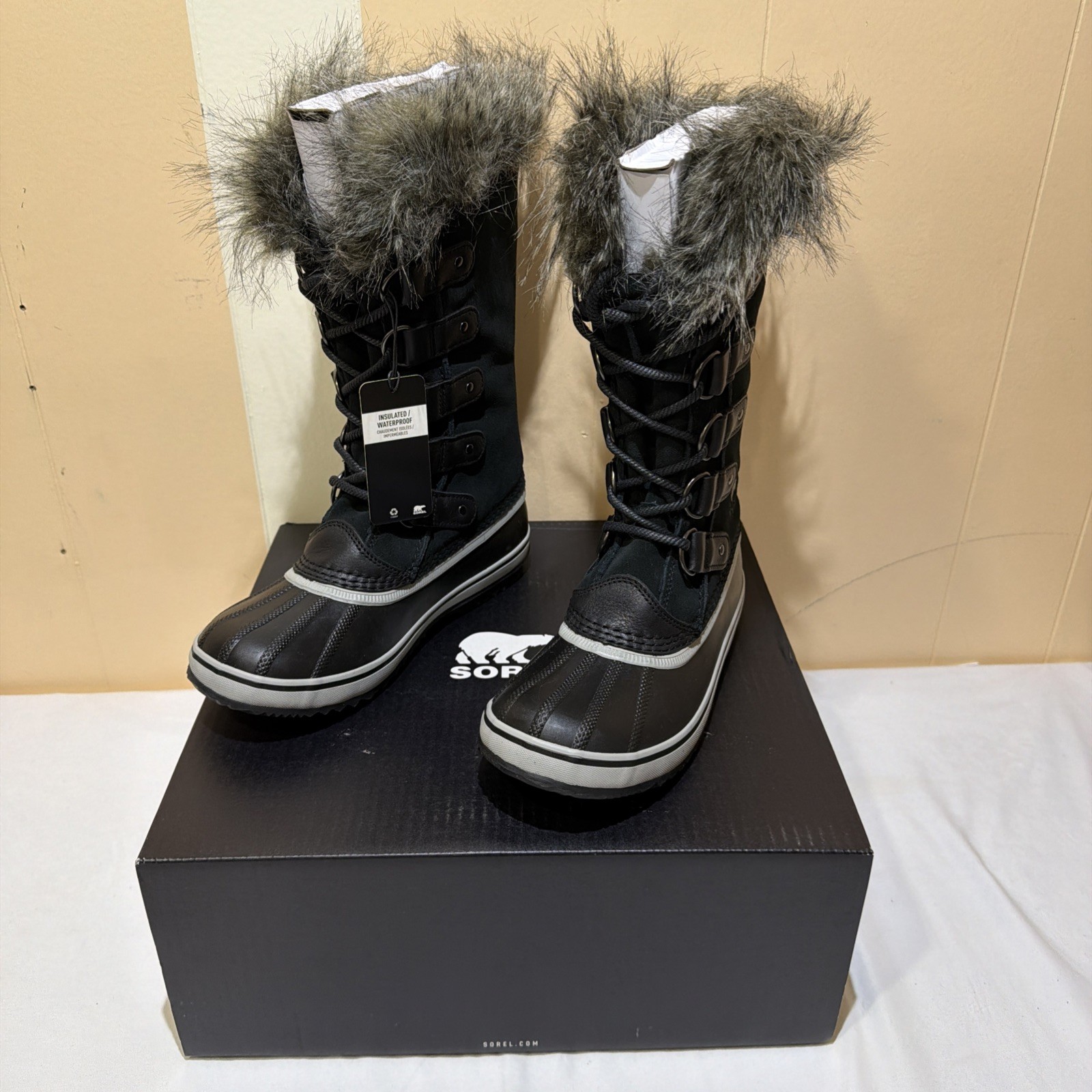 Sorel Joan of Arctic women Winter Boots size 7. NL 5203-010,New