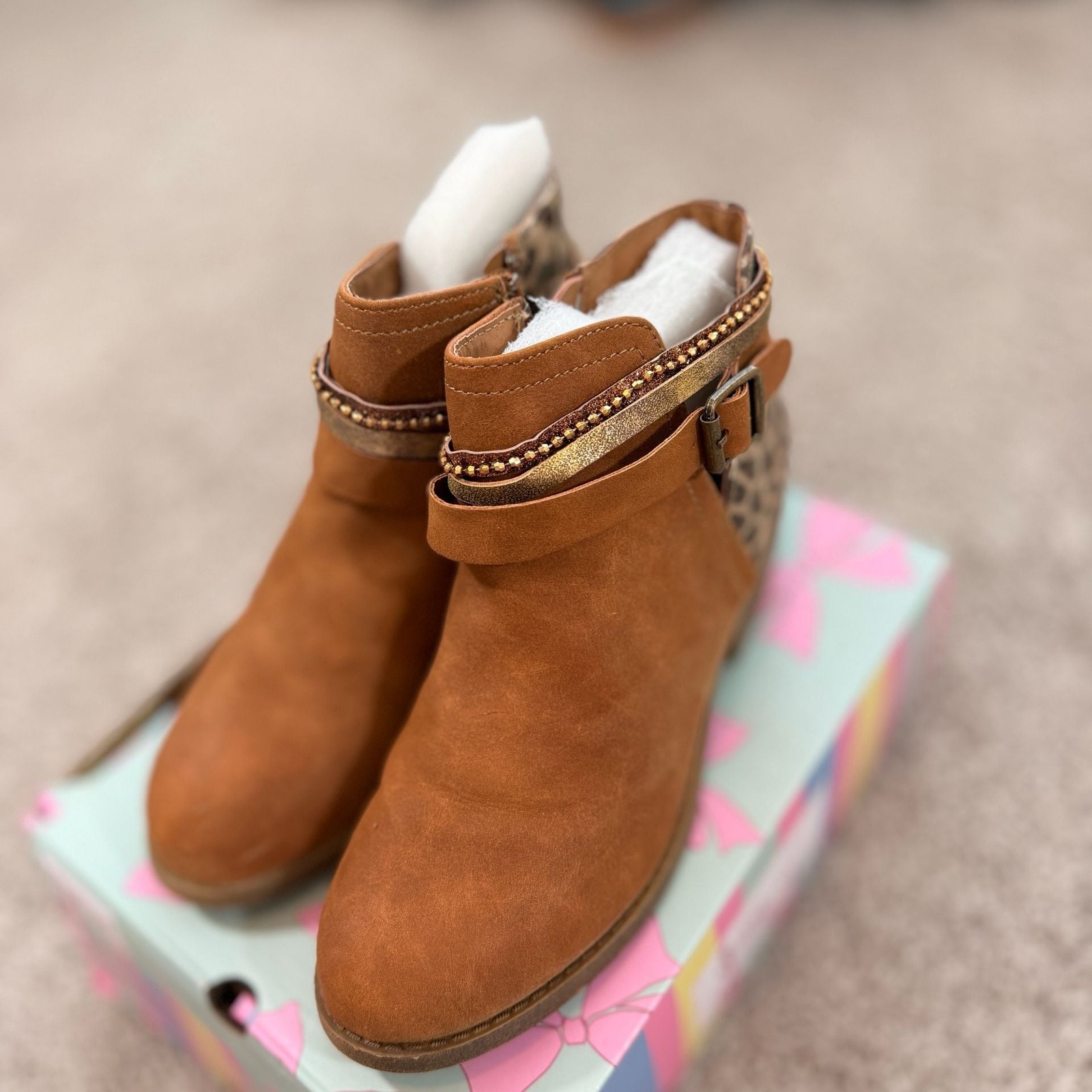 Biddy Girls Tan Leopard Western Ankle Boots Size 4M Boutique Booties EUC
