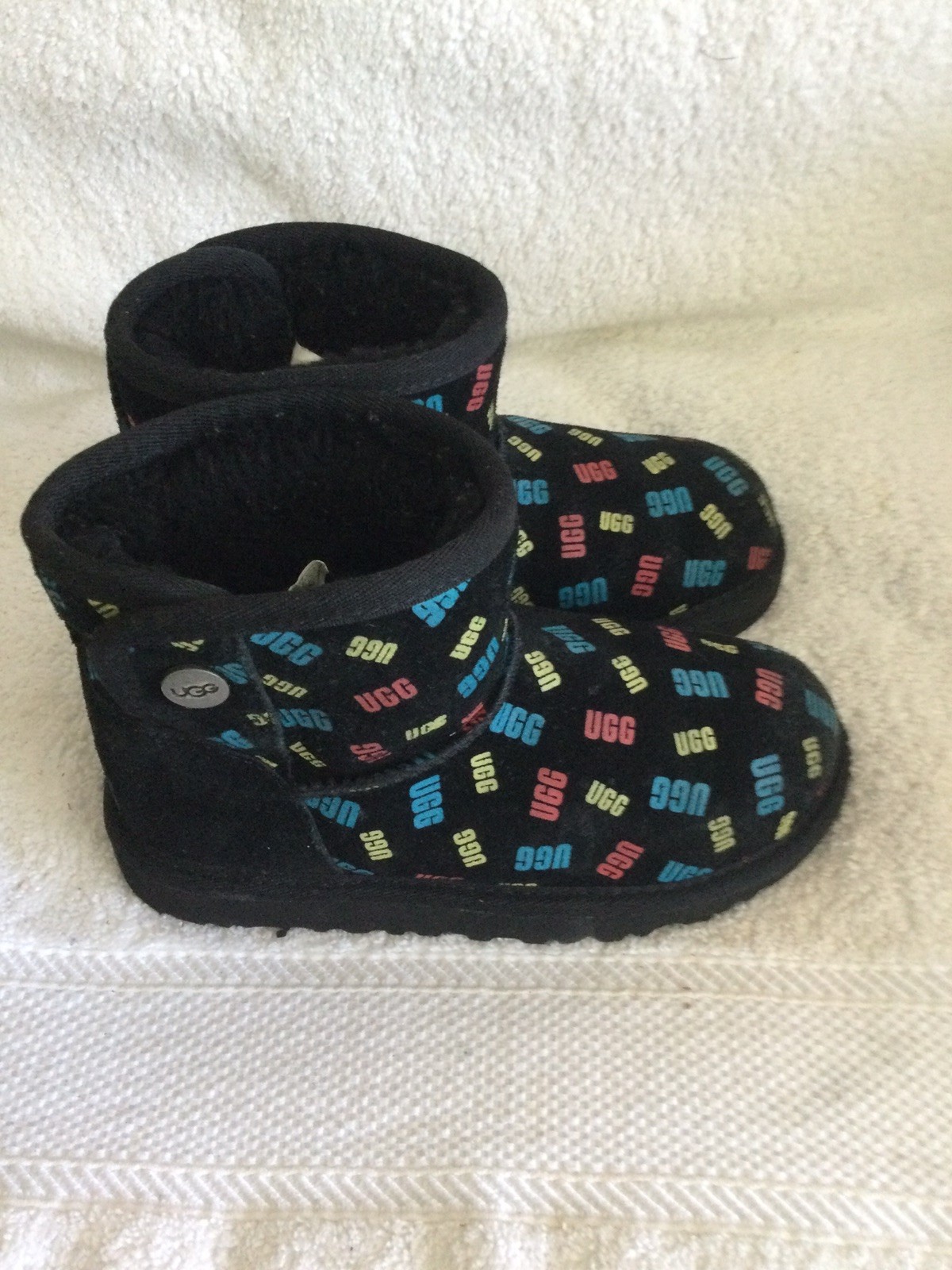 UGG Girls Boots Black Jona Confetti ugg Logo Girls Shoes Size 12 US/11 UK/30 EU